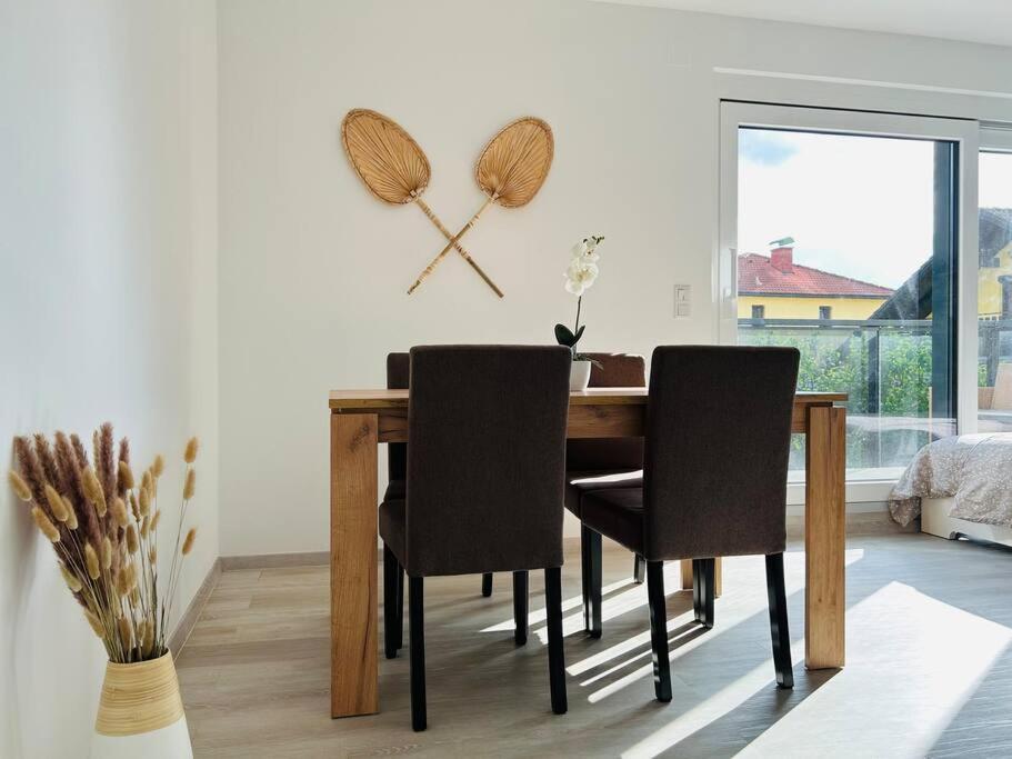 Sunny Modern Apartment With Balcony - Free Parking Wiedeń Zewnętrze zdjęcie